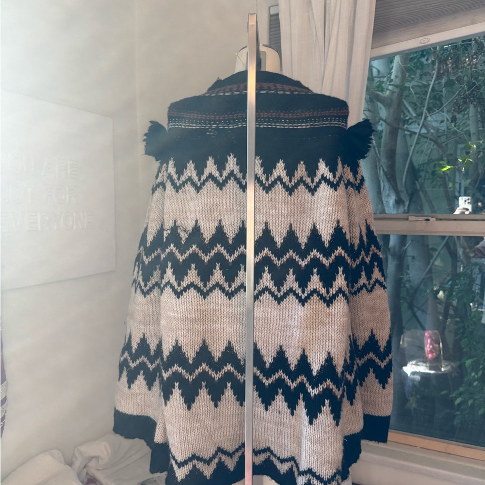 Vintage Bold Fringe Southwest Aztec Zigzag Pattern Chunky Knit Pullover Sweater - Picture 4 of 5